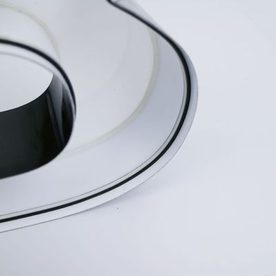 Borda de forma de letra LED geométrica para uso interno e externo